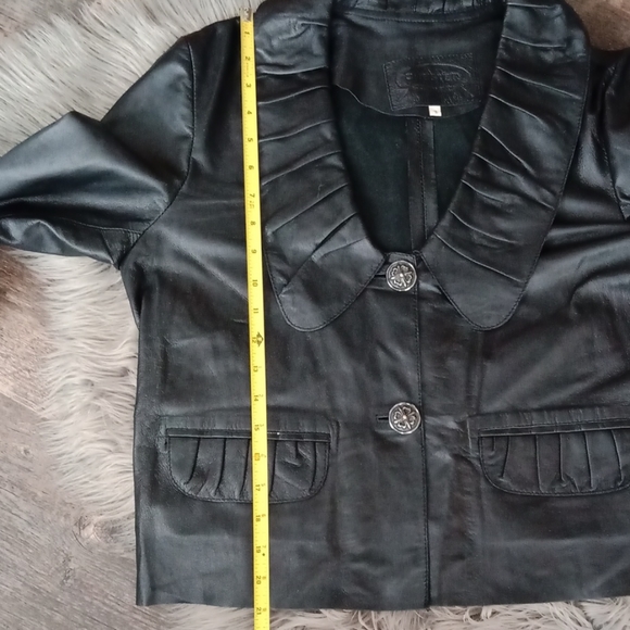 Leather Jacket/ blazer - Picture 4 of 8